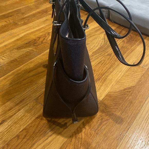 Michael Kors voyager bag tote - Picture 4 of 7